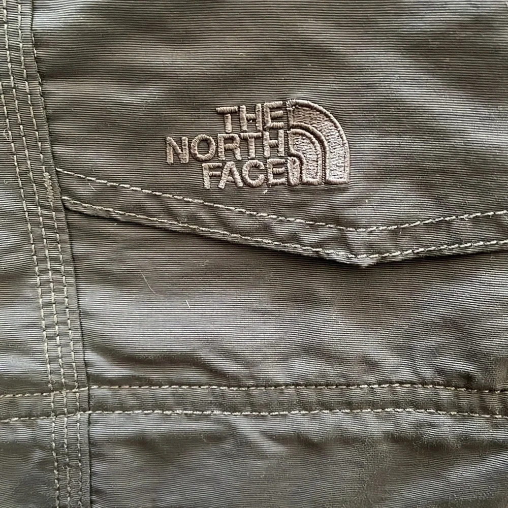 The North Face Men’s Gray Cargo Shorts